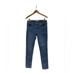 Levi Women’s 711 Skinny Jeans Medium Wash Size 29 Length 30